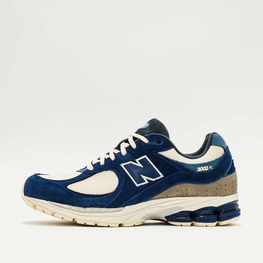 Men'S Sneakers * | New Balance 2002R Night Tide/Team Cream